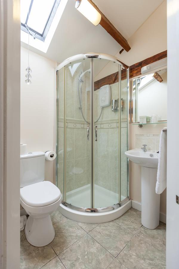 Thistledown House Green Hammerton Room photo